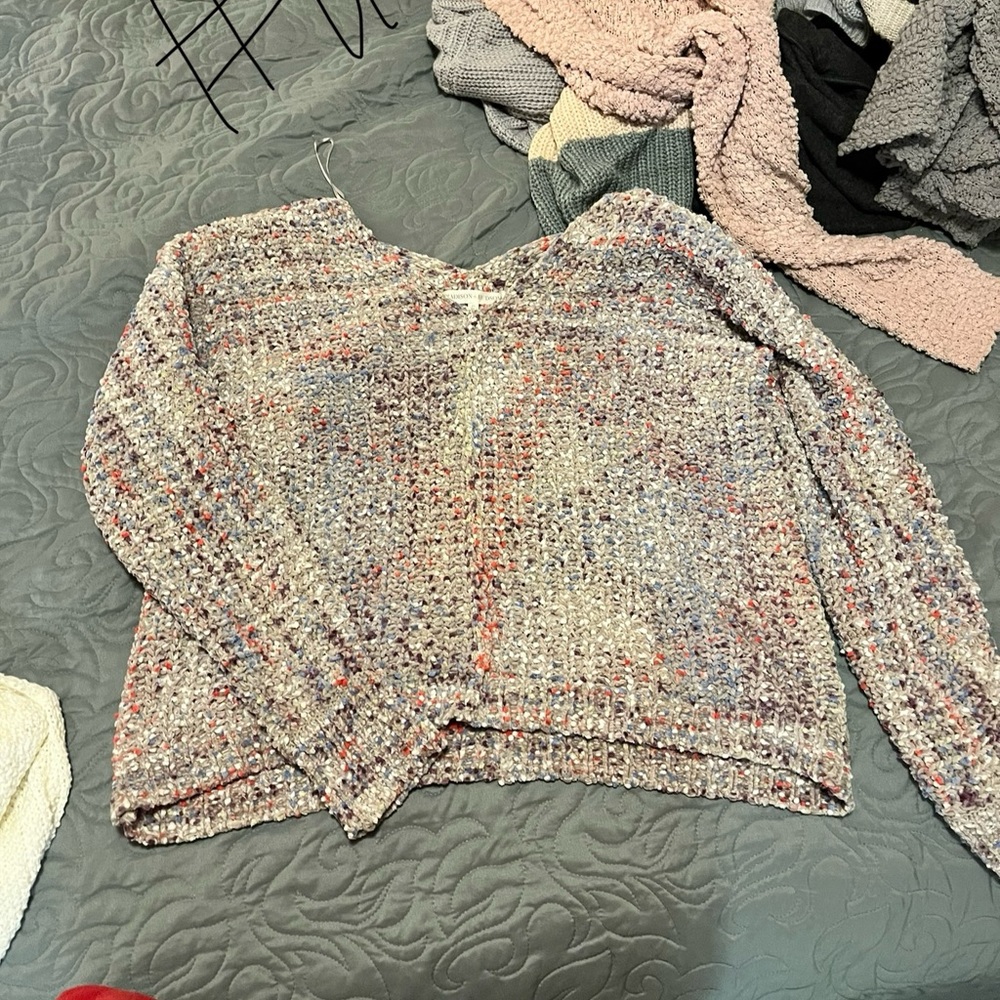 Madison & Hudson sweatshirt